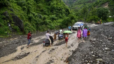 As the water level of the rivers increased, water reached the houses; Heavy rain alert in 3 districts