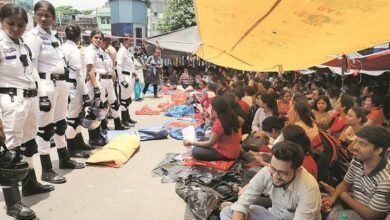 Doctors' protest continues in Kolkata, lack of trust in CM Mamata Banerjee: TMC MLA's controversial statement- Women go out to drink alcohol at night under the guise of the movement