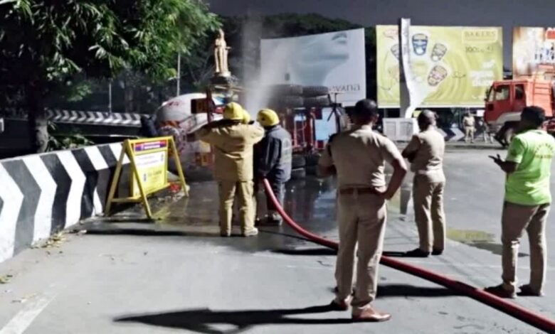 Coimbatore: Gas tanker overturns on flyover, major accident averted