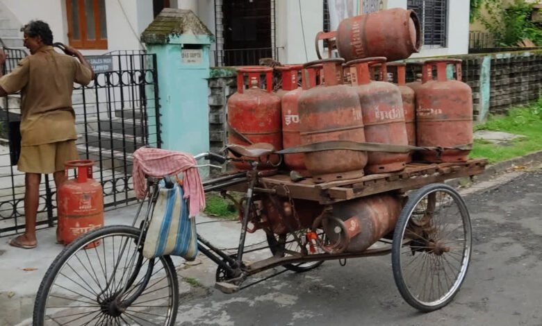 New Delhi: Easy way to check subsidy under PM Ujjwala Yojana, know the complete process