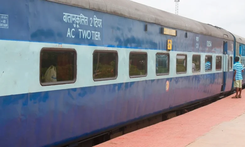Maha Kumbh 2025: On February 17, Northeast Railway will run 21 fair special trains, passengers will get great convenience