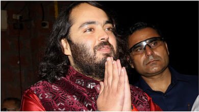 The presence of Ambani family created a stir in Rishikesh, Akash and Anant arrived on a private visit