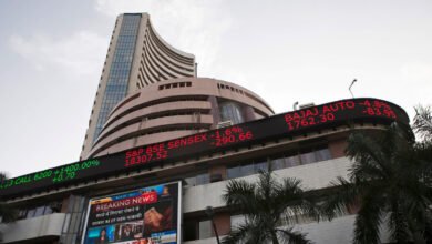 Stock market closed flat, Sensex fell while Nifty rose marginally