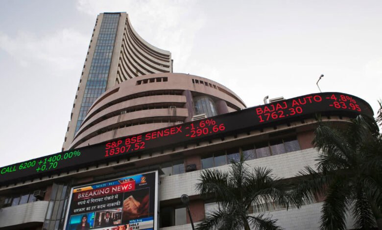 Stock market closed flat, Sensex fell while Nifty rose marginally