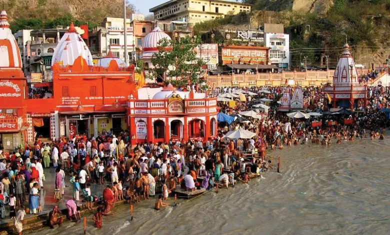 Holy festival of Nirjala Ekadashi in Haridwar: Devotees took bath in Ganga and fasted